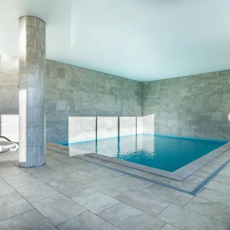 Marina View 8 With Pool By Homing Lägenhet